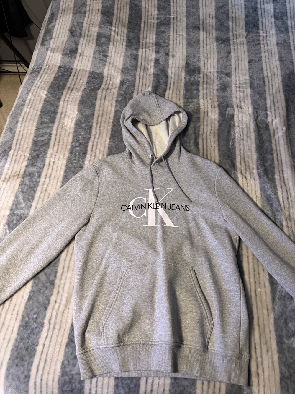 Calvin Klein Jeans Light Gray Logo Pullover Hoodie